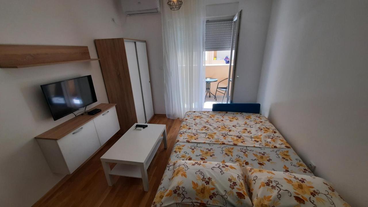 Ferienwohnung Apartman Seka Podgorica Exterior foto